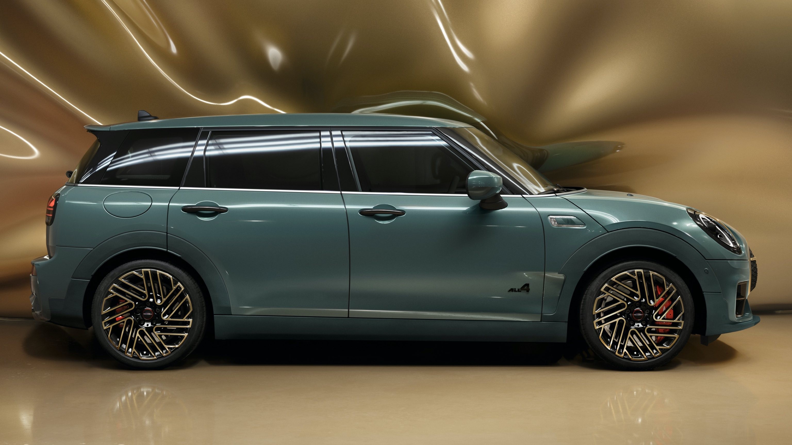 MINI Clubman Untold Edition
